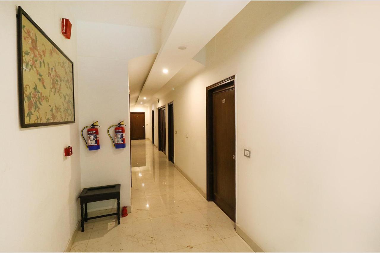 Hotel Bel Morris Ню Делхи Екстериор снимка